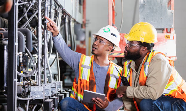 Best 24-Hour Electrician  in La Ada Flintridge, CA